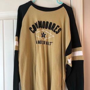 LIKE NEW! Vanderbilt Commodores Shirt
